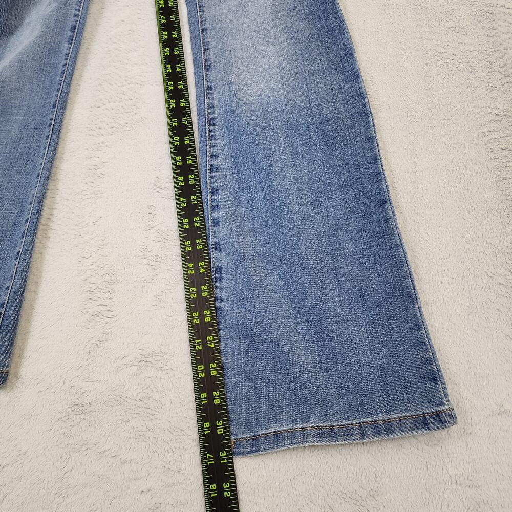 BCBG Generation Mid Rise Bootcut Jeans Womens 5/27 Light Wash Stretch Denim - Picture 9 of 12